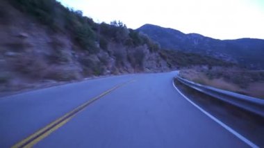 Sunrise Time Lapse California 'da Hiperlapse Dağ Otobanı