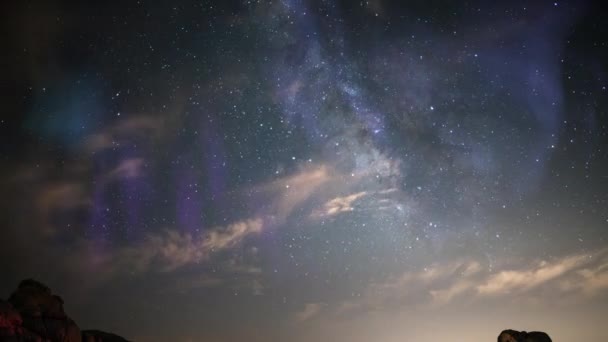 Aurora Borealis Melkweg Galaxy Time Lapse Canyon Gesimuleerd Noorderlicht — Stockvideo