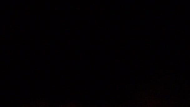 Siyah Arkaplanda Yanan Ateşin Yavaş Çekim Görüntüleri — Stok video