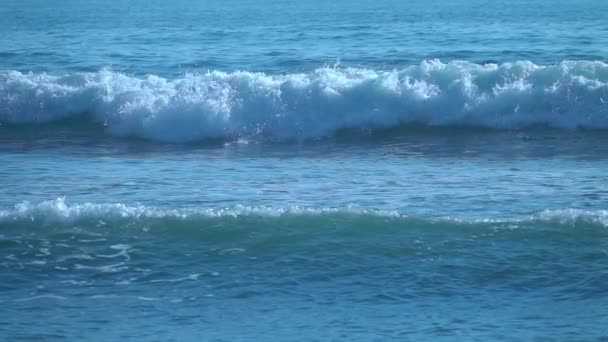 Close Slow Motion Footage Beautiful Ocean Waves — Stock Video