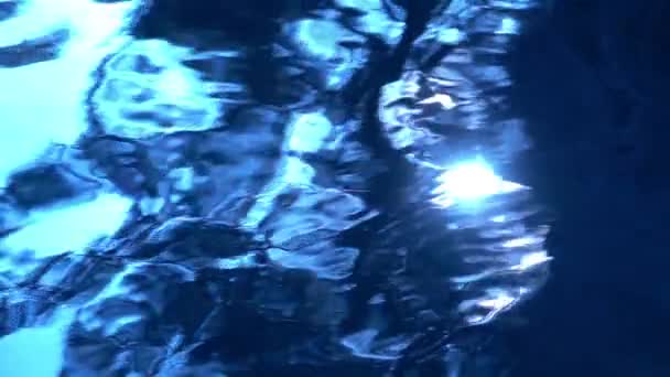 Крупним Планом Повільні Кадри Красивої Водної Поверхні — стокове відео