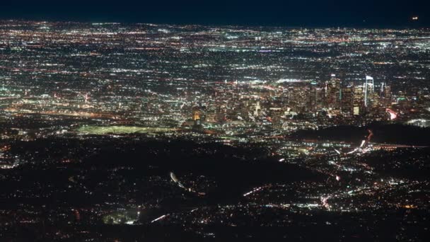 Los Angeles Downtown Och Freeway Pan Rätt Till East Night — Stockvideo