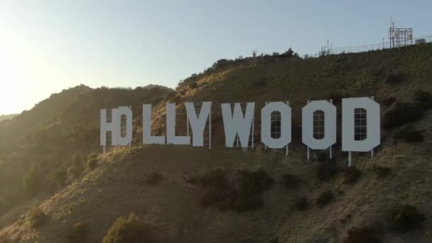 Hollywood Skylt Vid Solnedgången Flygbilder — Stockvideo