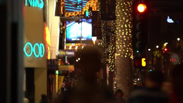 Hollywood Turistleri Ünlü Yürüyüşü Sığ Odaklanma — Stok video