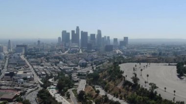Hiperlapse Hava Çekimi Los Angeles 'ı Radio Hill Garden' dan Zaman Hızı İzleme Sola
