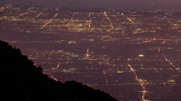 洛杉矶的航拍镜头来自威尔逊山夜晚的时间流逝 — 图库视频影像