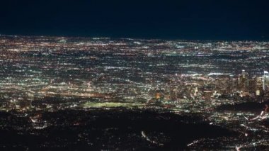 Mt. Wilson 'dan Los Angeles hava görüntüleri gece çöküyor.