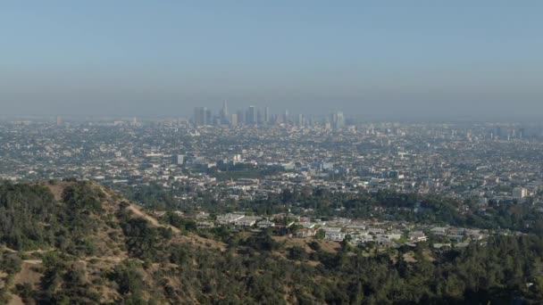 Los Angeles Aerial Stabilire Girato Griffith Park Ruotare Sinistra — Video Stock