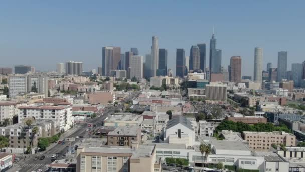 Los Angeles Downtown Skyline Westlake Aerial Shot Right — стоковое видео