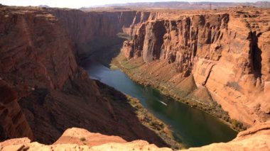 Colorado Nehri 'nin yukarısındaki Büyük Kanyon Glen Kanyonu Arizona