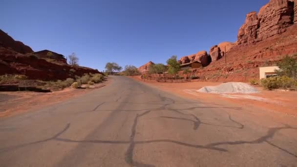 Plantilla Conducción Monument Valley Goulding Lodge Usa Cabañas — Vídeo de stock