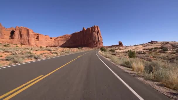 Plantilla Conducción Del Parque Nacional Arches Utah Usa Dunas Petrificadas — Vídeo de stock