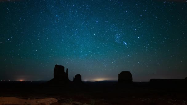Monument Valley Meteors Milky Way Galaxy Winter Sky — Stock video