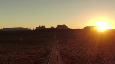 Anıt Vadisi Hava Atışı Forrest Gump Point Sunset
