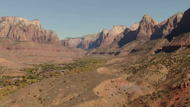 Parque Nacional Zion Otoño Follaje Plano Aéreo Springdale Filmado Fuera — Vídeos de Stock