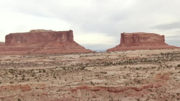 Monitor Botões Merrimac Tiro Aéreo Perto Arcos Parque Nacional Utah — Vídeo de Stock