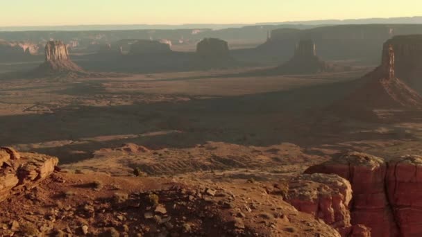 Monument Valley Panorama Mesa Aerial Shot Southwest Usa — Stock video