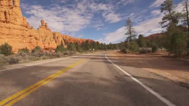 布莱斯峡谷红色峡谷驾驶的模板犹他州美国1 — 图库视频影像