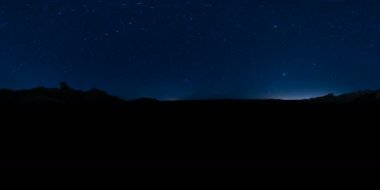 360 VR Samanyolu Galaksisi Zaman Hızı Kayalık Kanyon Mojave Çölü Kaliforniya ABD VR Kulaklığı