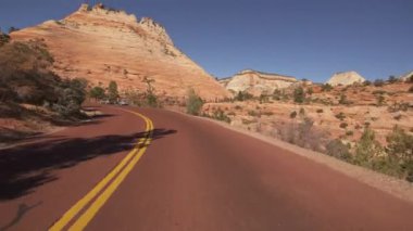 Zion Ulusal Parkı Sürücü Şablonu Mesa Carmel Dağı Otoyolu Utah 1