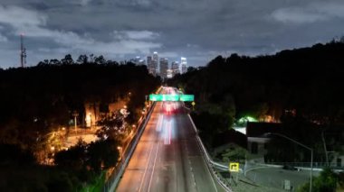 Los Angeles çevre yolu trafiği Grand View Point Gece Hızı Kaliforniya Eğilimi