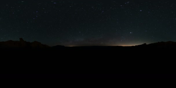 360 Vr天の川銀河がモハベ砂漠を越えて上昇 California Usa Headset — ストック動画