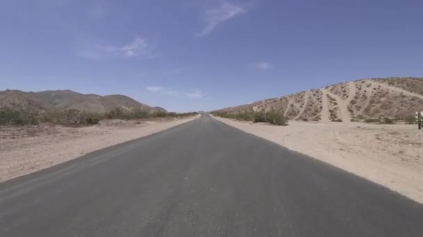 Plantilla Conducción Desert Road Mojave California Vista Trasera — Vídeo de stock