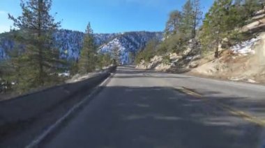 Kış Dağı Otoyolu Arkadaki Plaka 4 Kaliforniya ABD