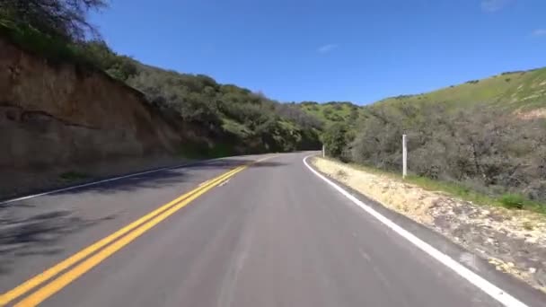 Carrizo Plain Highway Westbound Mountain Pass Driving Plate California Usa — стокове відео