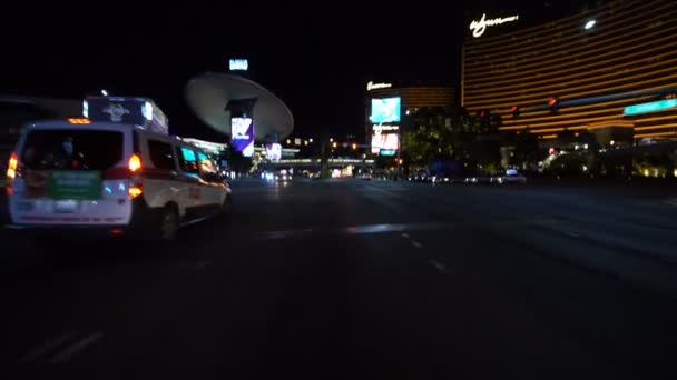 Las Vegas Strip Driving Plate Northbound Nuit Wynn Nevada Usa — Video