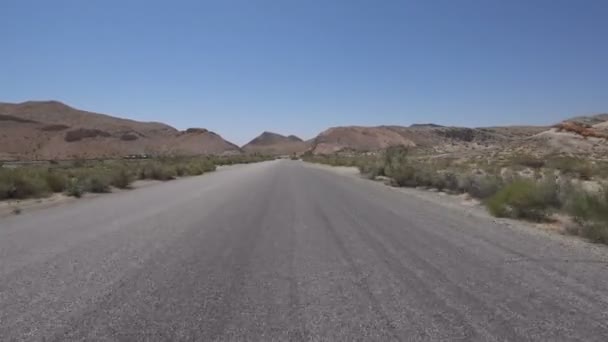 Desert Canyon Road Fahrvorlage Frontansicht Kalifornien Usa — Stockvideo