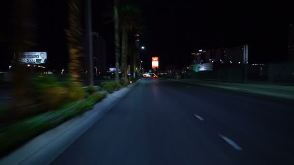 Las Vegas Strip Driving Plate Northbound Nuit Stratosphere Nevada Usa — Video