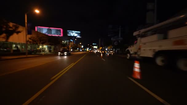 Driving Plate Shallow Focus Sunset Strip Westbound Bij Sunset Plaza — Stockvideo