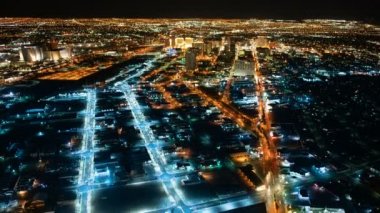 Las Vegas Şehir Merkezi Sokakları ve Nevada 'daki Ufuk Çizgisi Şehir Zaman Hızı ABD Eğilimi