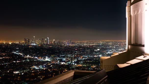 Los Angeles Skyline Griffith Observatory California Usa Pan Left — Stock Video