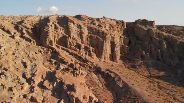 Aerial Shot Sandstone Rock Formation Desert Canyon Left — Stock Video