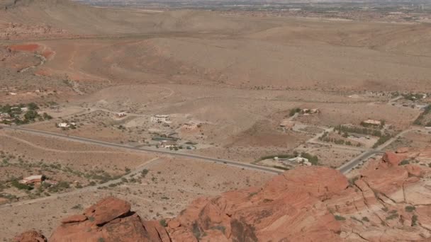 ネバダ砂漠でのRed Rock Canyonの空中ショット Usa Pull Out — ストック動画