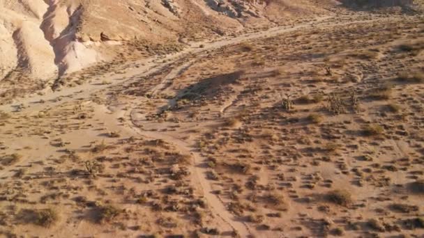 Aerial Shot Sandstone Rock Formation Desert Canyon Forward Tilt — Stock Video