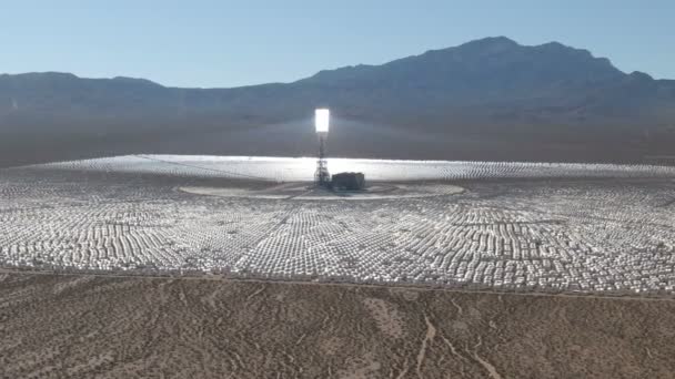 Největší Solární Elektrárna Světě Kalifornii Aerial Telephoto Shot Right — Stock video