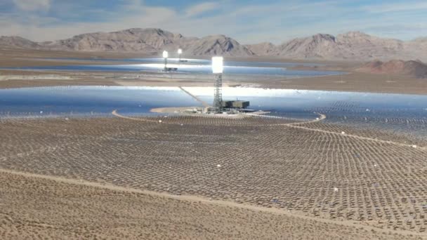 Maior Central Térmica Solar Mundo Daytime Telephoto Aérea Disparou Órbita — Vídeo de Stock