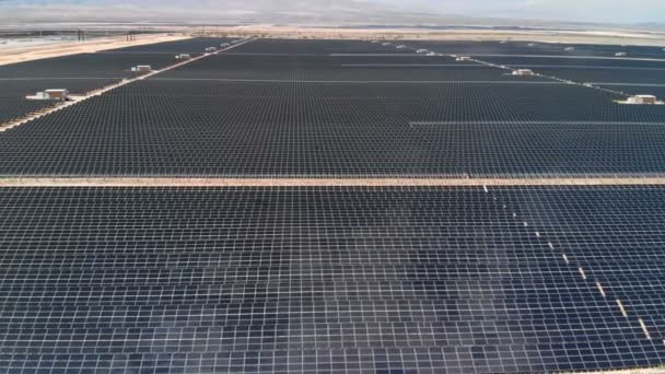 Aerial Shot Solar Power Plant Wind Turbine California Left — Wideo stockowe
