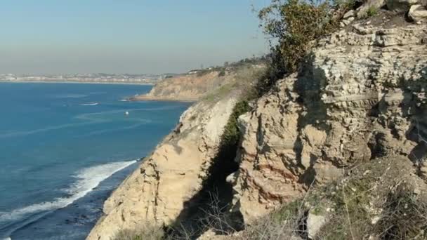 Los Ángeles Palos Verdes Coastline Aerial Establecer Tiro Izquierda — Vídeos de Stock