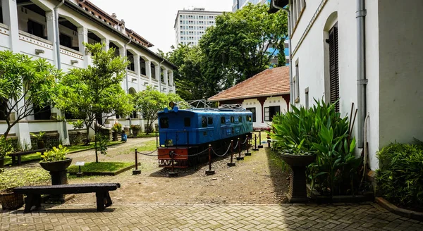 Der ungenutzte blaue alte Zug bei lawang sewu Foto aufgenommen in semarang indonesien — Stockfoto