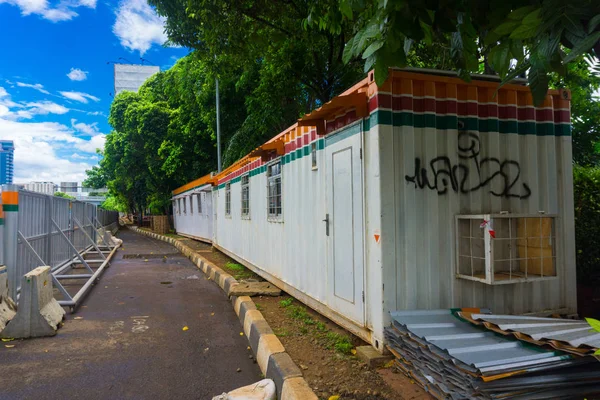 İnşaat alanı fotoğraf Jakarta Endonezya'da kapsayan için çinko çit