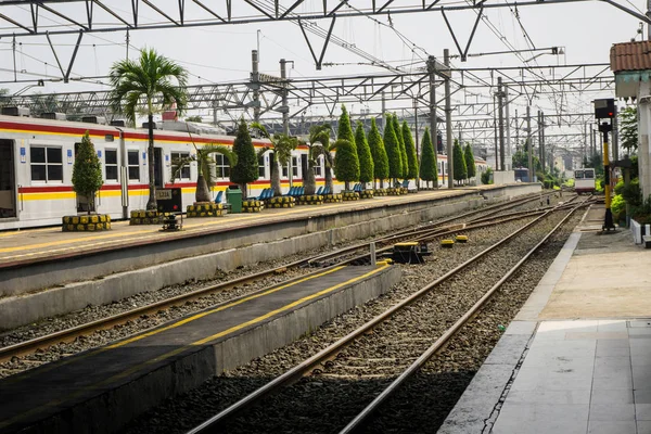 Bahnhof Hintergrund in Indonesien Moor — Stockfoto