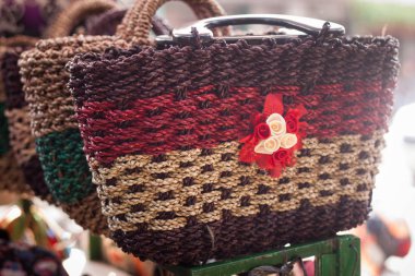 renkli renk ile kadın erkek için geleneksel dokuma çanta