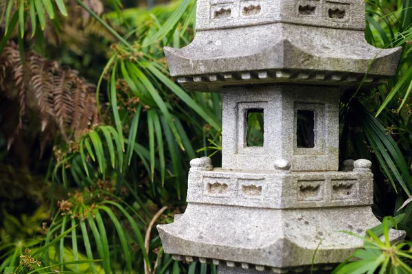 Vecchia Lanterna Pietra Giardino Jpanese — Foto Stock