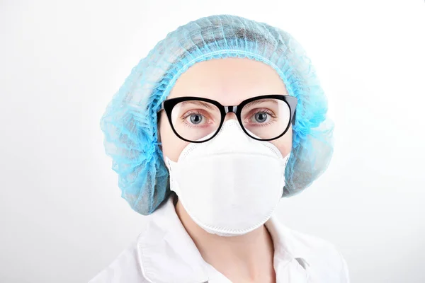 Retrato Mujer Joven Con Uniforme Médico Máscara Con Texto Infección — Foto de Stock