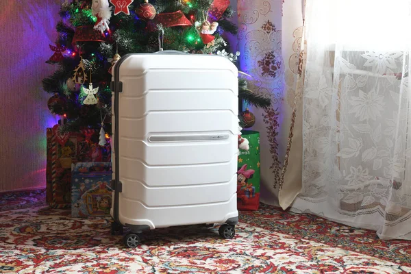 Biélorussie Brest Janvier 2020 Une Valise Blanche Samsonite Tient Près — Photo