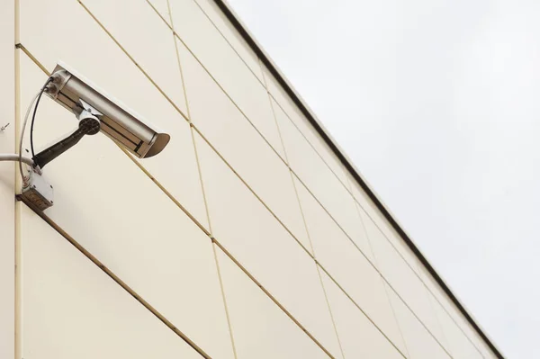 Cctv Bewakingscamera Videoapparatuur Toren Huis Huis Gebouw Muur Voor Het — Stockfoto